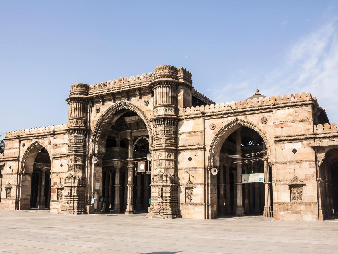 Discover stunning Mughal mosques like the Jama Masjid in Ahmedabad’s old quarter