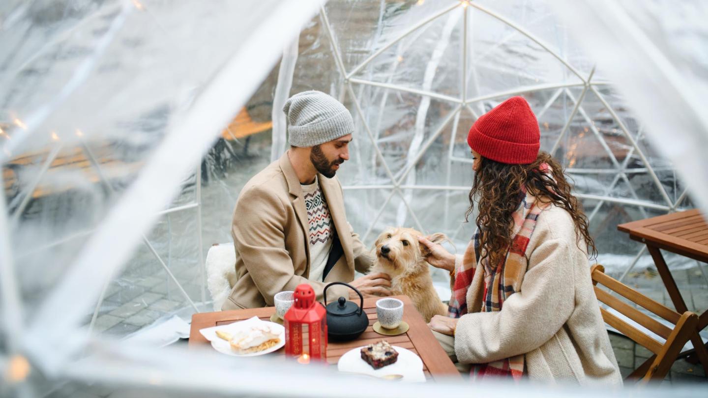Tuck yourself away in a cosy igloo as you enjoy a Christmas feast