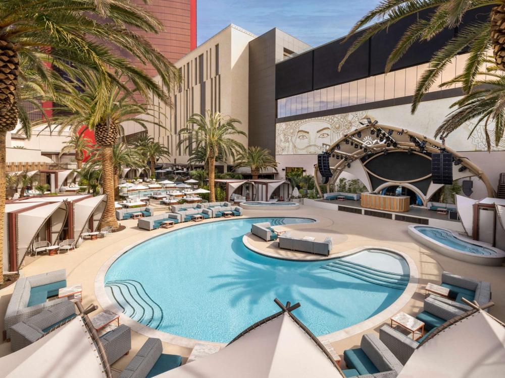 Explore entertainment and excitement on the iconic Las Vegas Strip, where landmarks and street performances ensure non-stop thrills.
