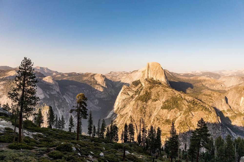 Majestic scenery of Yosemite National Park, highlighting its rock formations and vastness