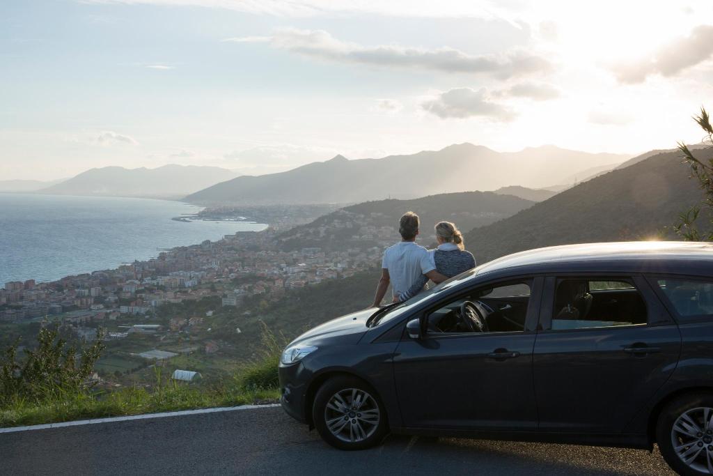 Top 9 Unexpected Car Rental Charges and How to Avoid Them