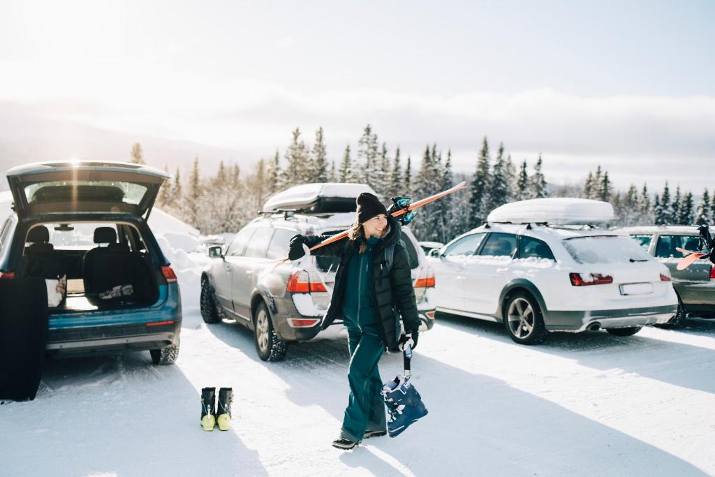 How to Rent a Car for Your Ski Trip