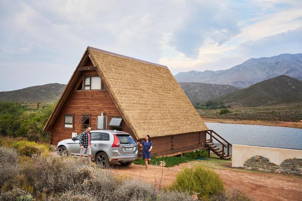 Who can drive a rental car? Your guide to additional drivers