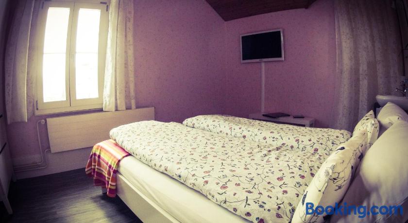 BASICROOMS HOTEL by null