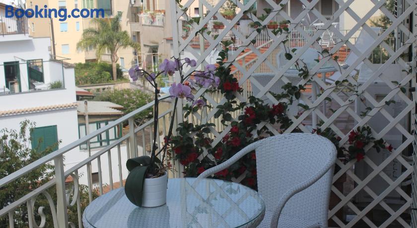 "Il Giglio Bianco" Sorrento B&B by null
