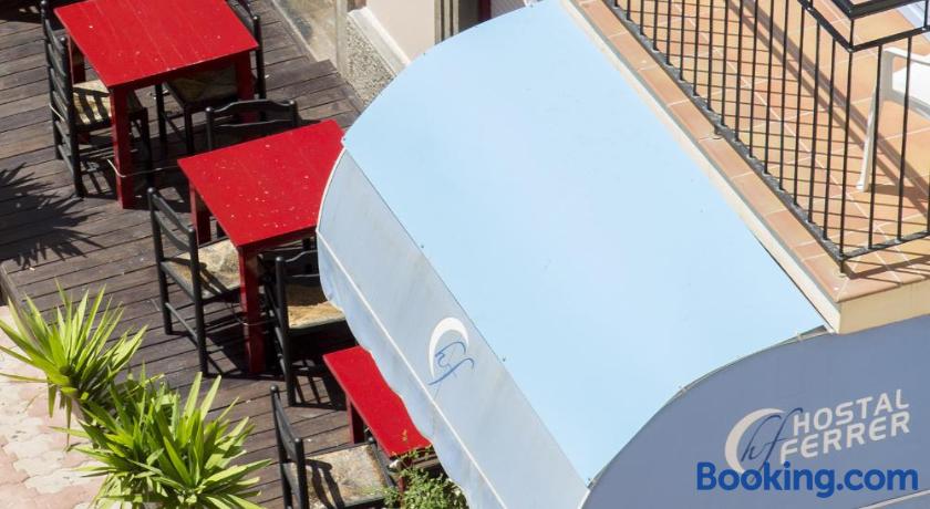 Hostal Ferrer by null