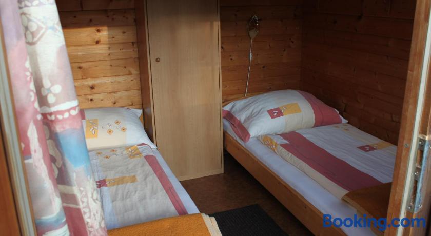 Autocamp Trojská by null