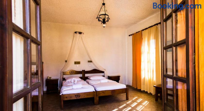 Hesperia Hotel by null
