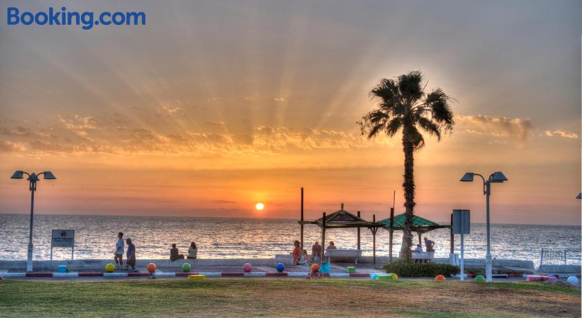 Amigo's Hotel by null