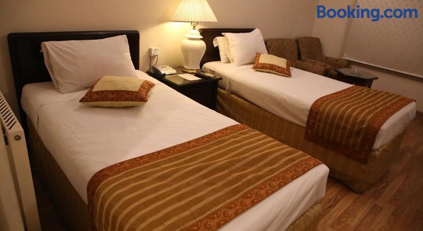 Carlton Tower Hotel Lahore by null