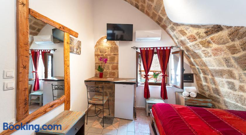 Cava D'oro Boutique Hotel and Suites by null