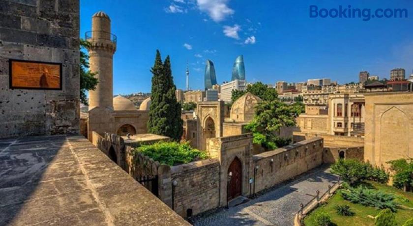 City Walls Hotel image