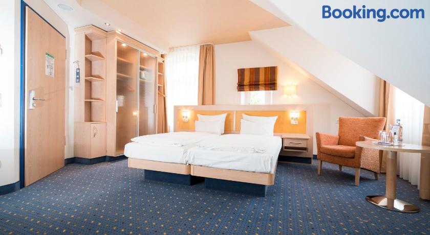 Hotel Von Euch by null