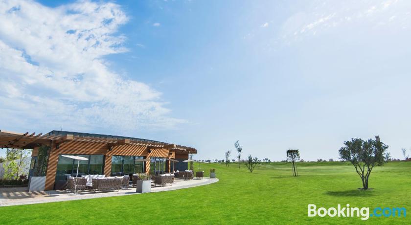 Dreamland Golf Hotel Baku image