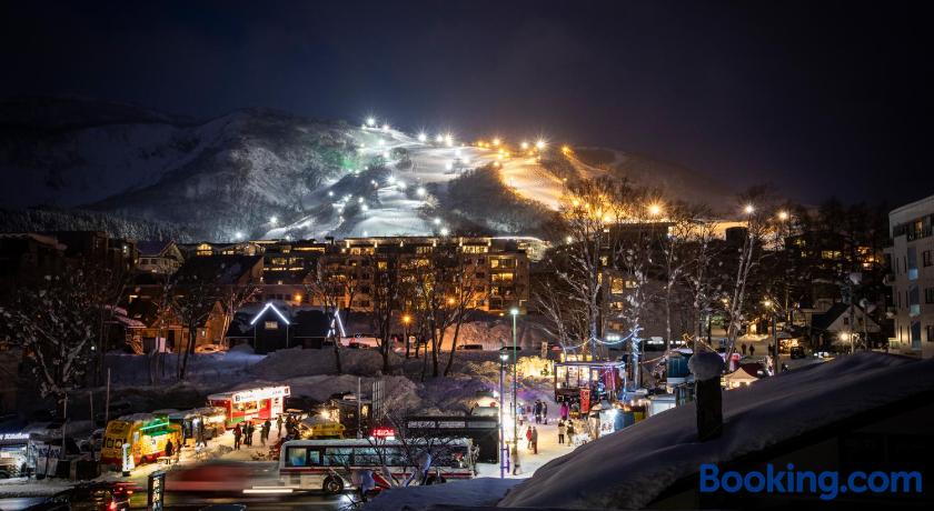 Niseko Lodge by null