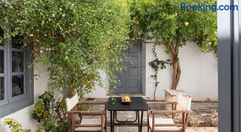 Bratsera Hotel by null