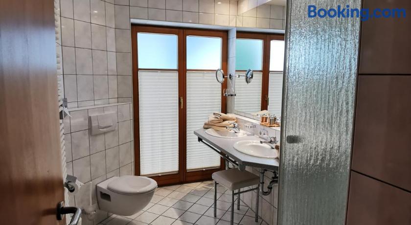 Haus Edelweiss by null