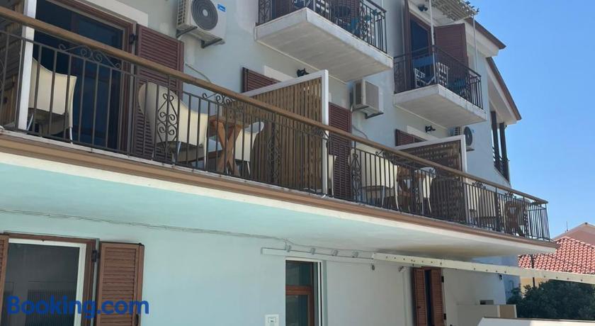 Vassilis Retreat by null