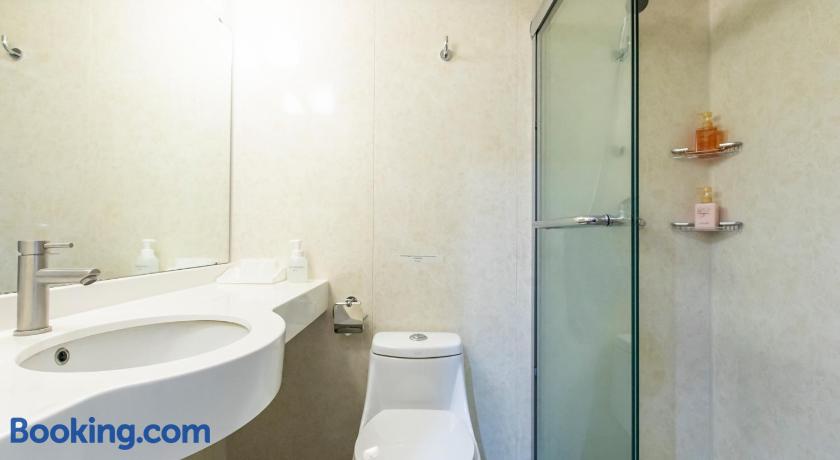 Niseko Lodge by null