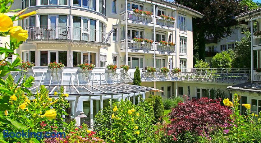 Haus Edelweiss by null