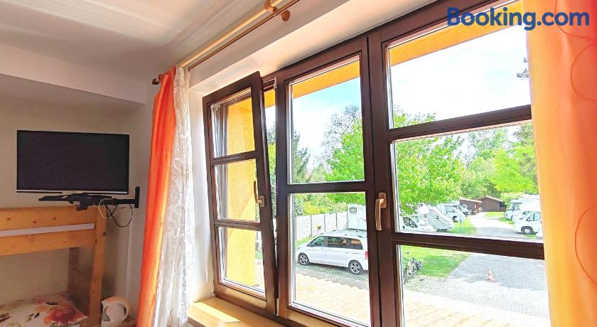 Autocamp Trojská by null