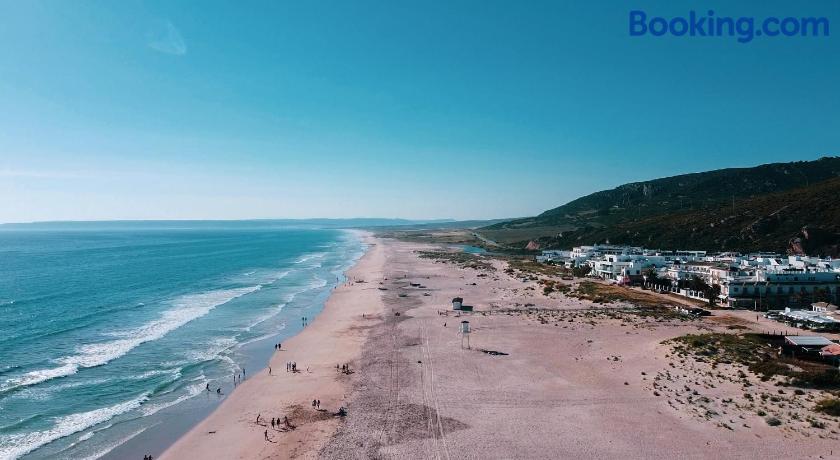 Avenida Playa by null