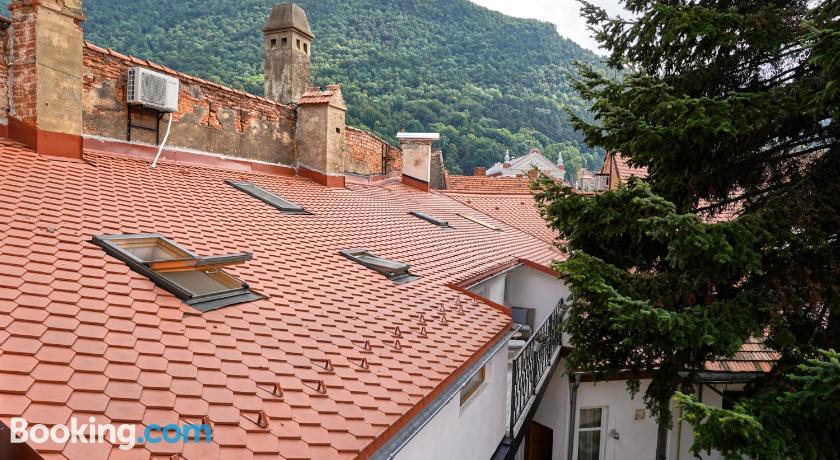 1881 brasov old town apartments image