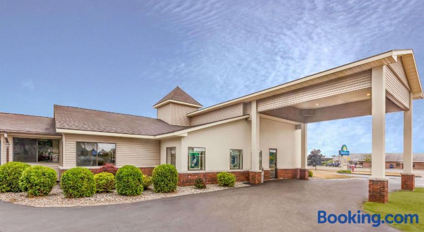 Days Inn by Wyndham Alpena image