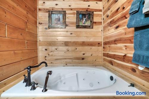 White Oak Retreat rental in Gatlinburg